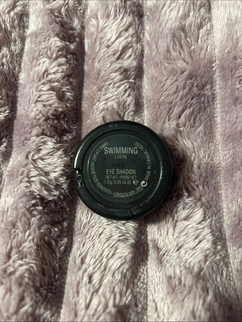 MAC Cosmetics Lustre Eyeshadow Single - Swimming